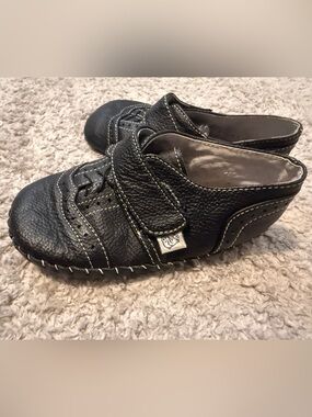 pediped Black Leather Mary Jane Walker Shoes with White Stitching